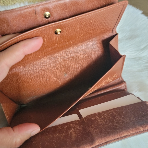 100% Authentic Louis vuitton monogram wallet - Picture 9 of 12